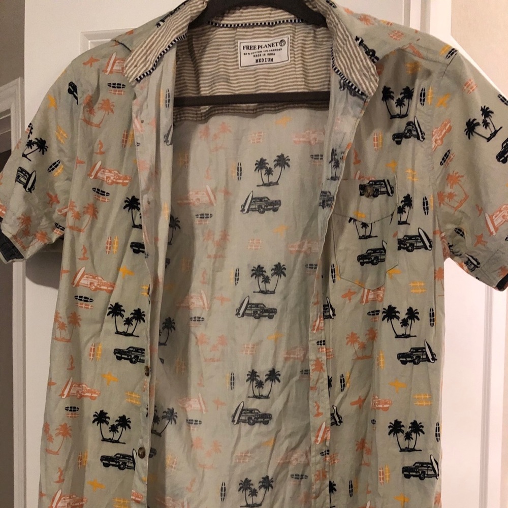 Men's free planet short sleeve button down